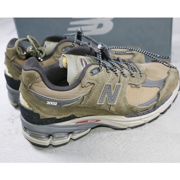 New Balance 2002R M2002RDN Green Grey Mens 5.5 Womens 7 Sneakers New